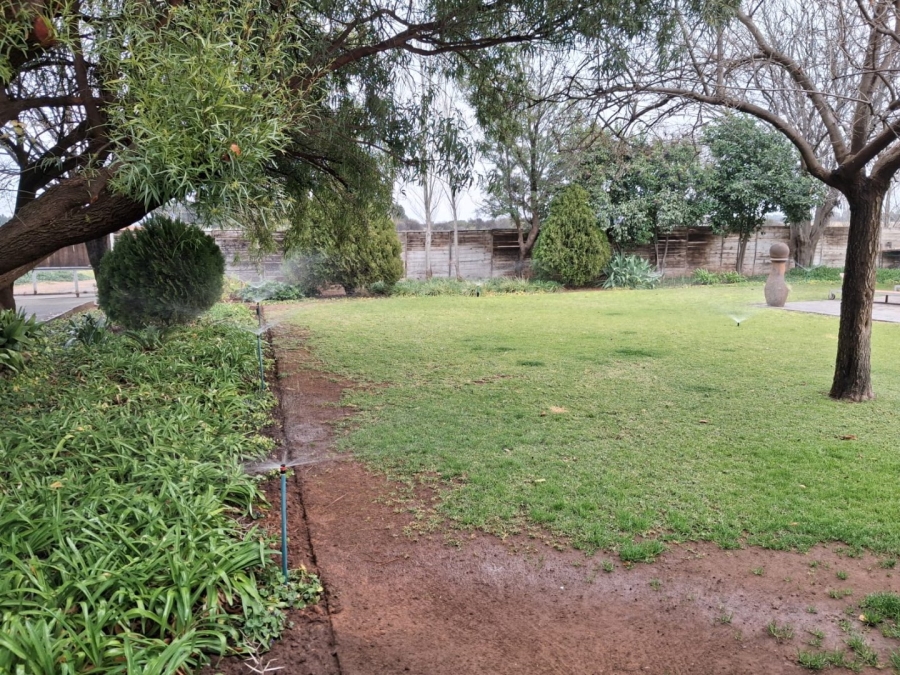 Commercial Property for Sale in Bloemdal Free State
